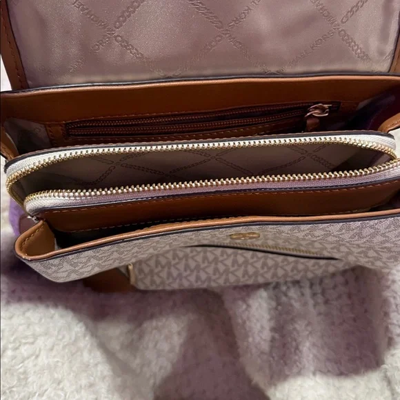 Michael Kors Cream and Tan Logo Backpack - Picture 3 of 5